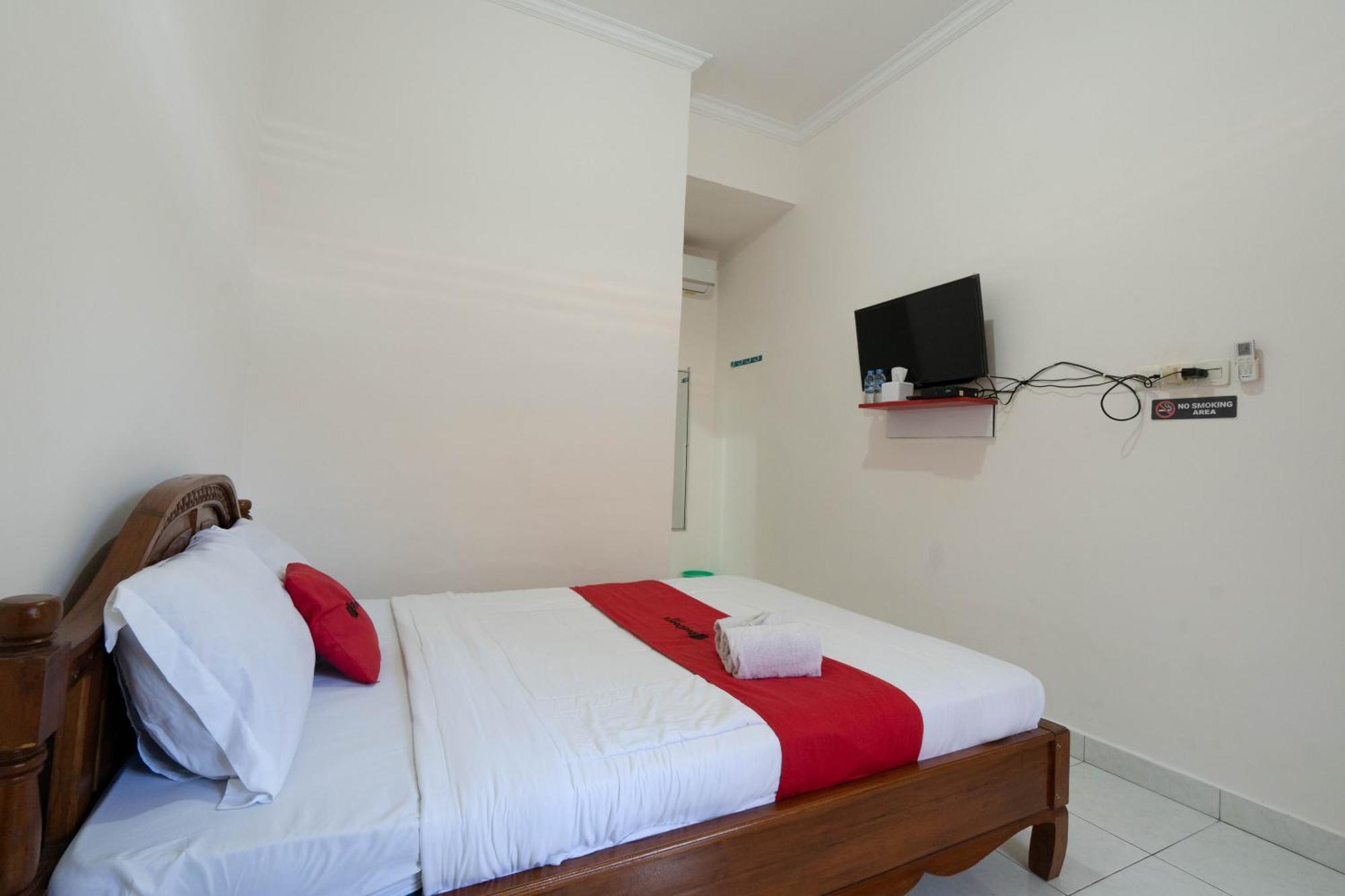 Reddoorz Near Buleleng Harbour 2 Hotel Singaraja Exterior foto